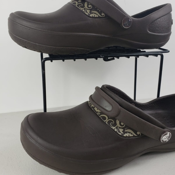 Crocs Woman's slip on mules brown Sz 7 - Picture 6 of 12